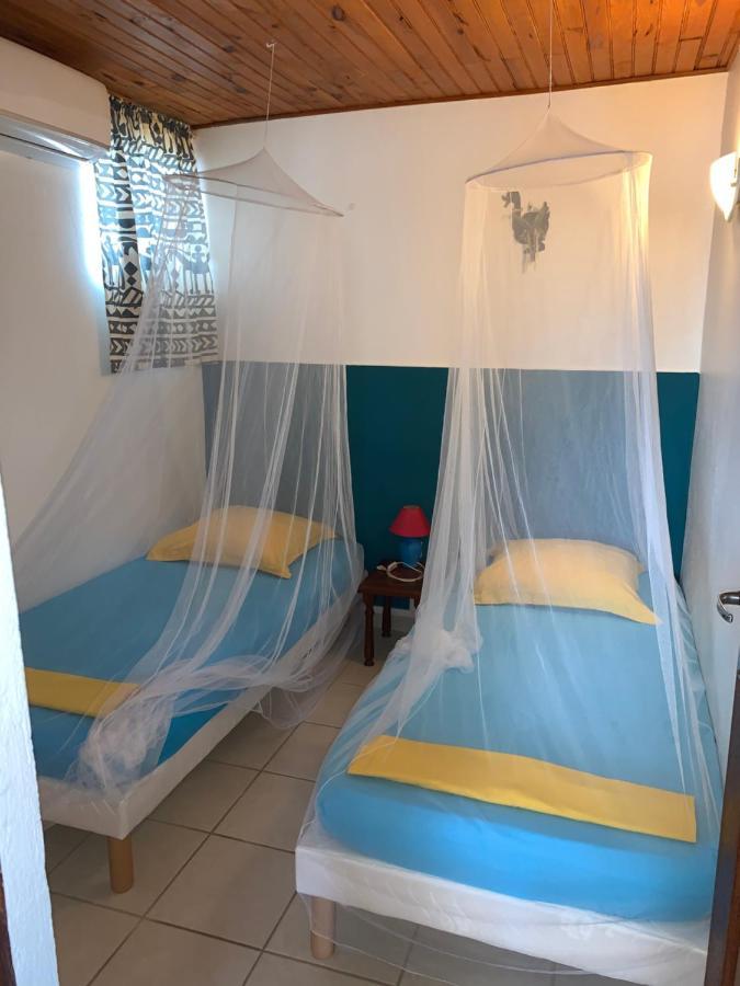 Chez Marie Andre Et Jeanne Apartment Grande Anse Exterior foto